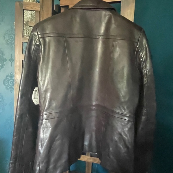 Boutique of Leathers black leather jacket/coat, NWT, US 10, minor repair needed. - Picture 3 of 3